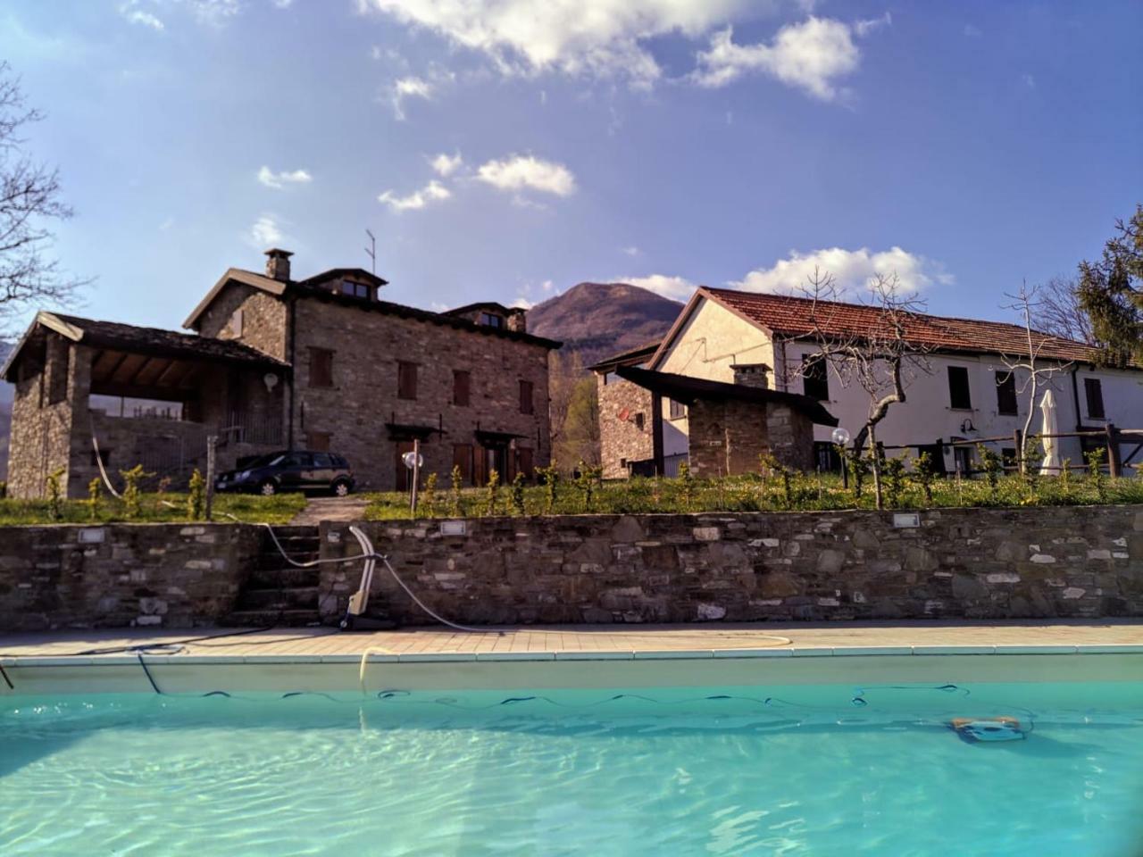 Pianelleto Casa Vacanze Fattoria Il Cerroヴィラ エクステリア 写真