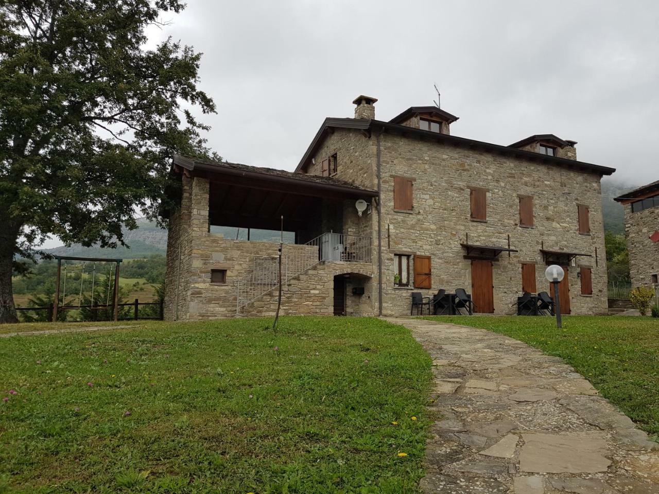 Pianelleto Casa Vacanze Fattoria Il Cerroヴィラ エクステリア 写真